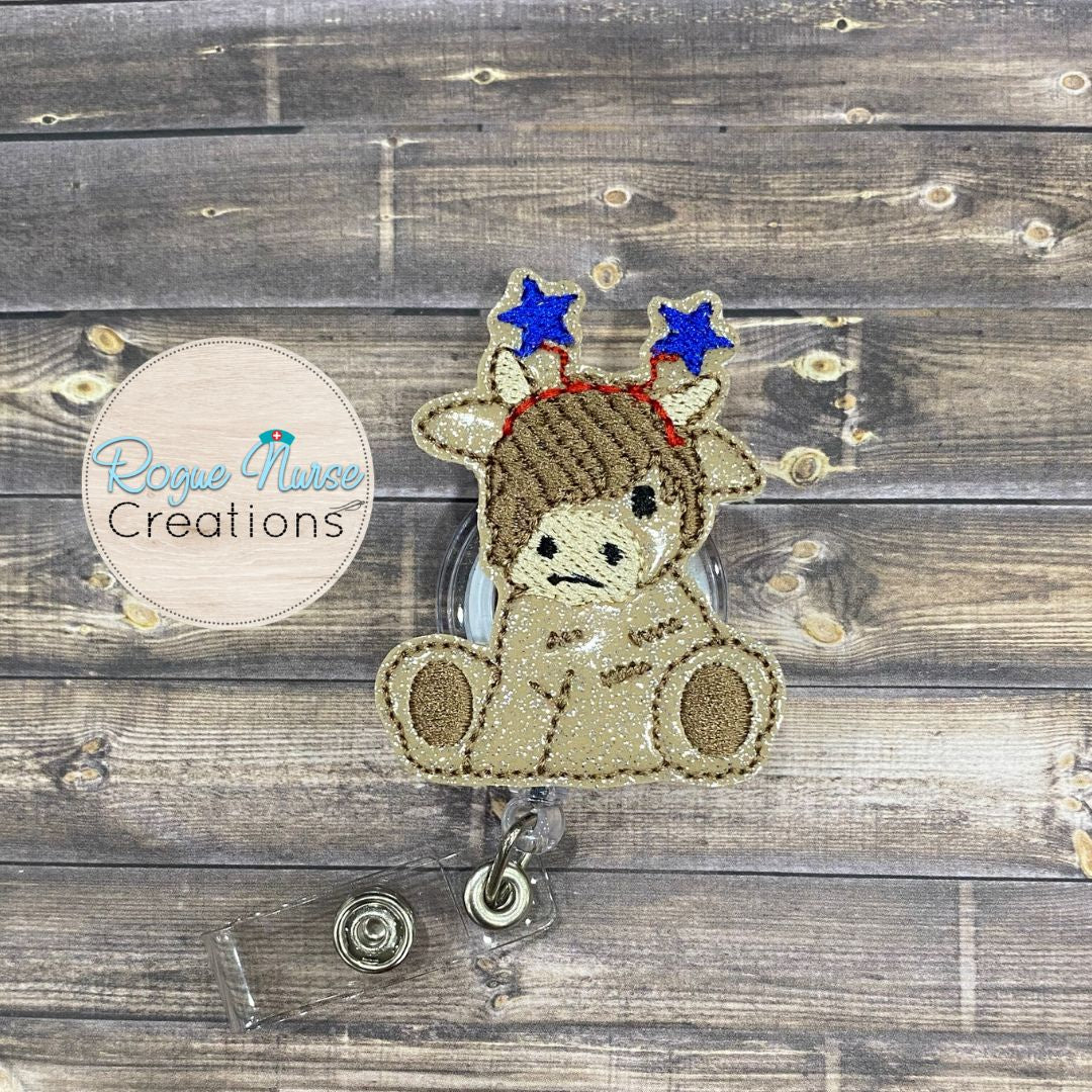 Highland Cow With Shamrock Headband Embroidered Retractable Badge Reel, Beige Glitter St. Patrick’s Day Cow Badge Buddy, Cute Badge Reel (Copy)